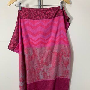 Roffe Accessories 100% Wool Shawl Wrap Pashmina Scarf – Pink & Burgundy Pattern